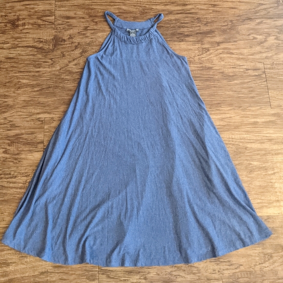 Chelsea and Theodore Dress with pockets - Picture 8 of 8